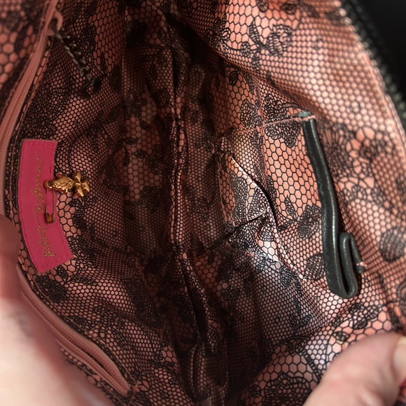 Betsey Johnson Black Ruffled Wristlet - Picture 6 of 6